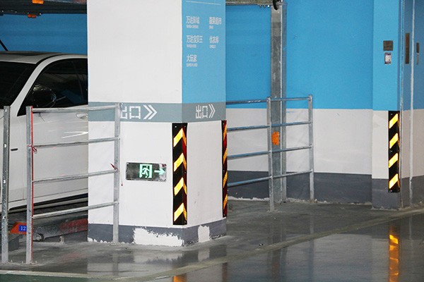 消防智能疏散系統如何指導人員迅速找到安全出口？ 