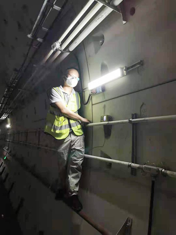 應急照明疏散指示系統(tǒng)：如何確保在黑暗中迅速找到安全出口？