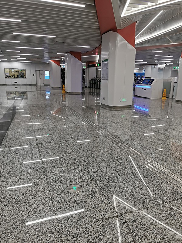 智能疏散系統的核心技術有哪些創新突破？